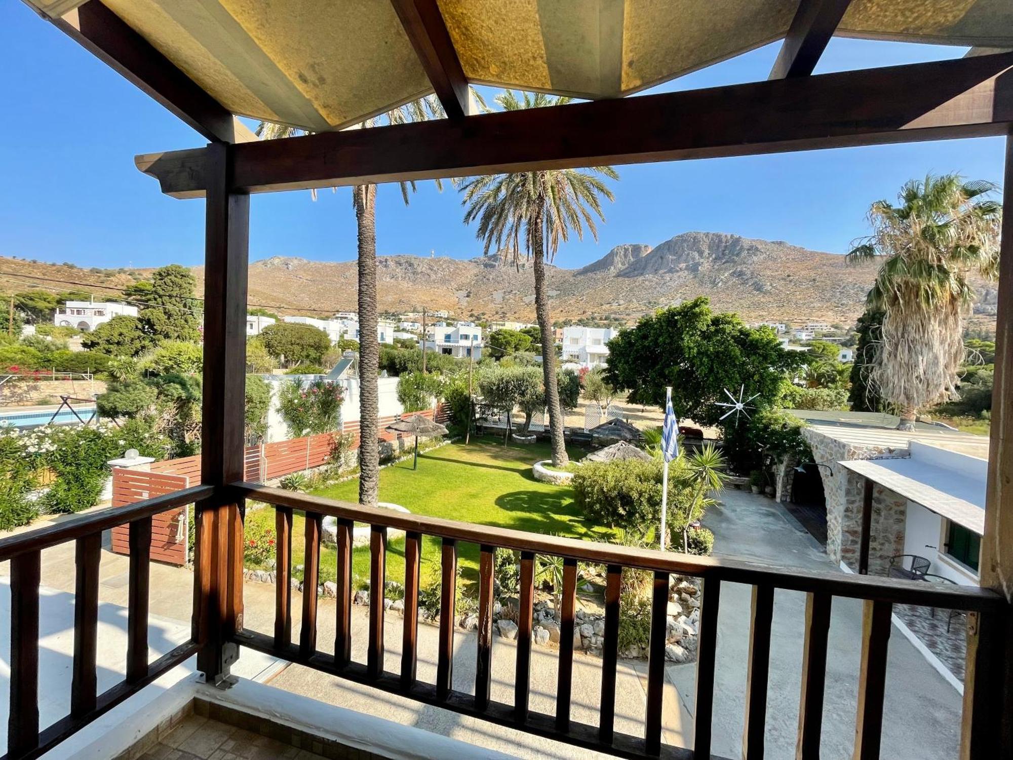 Atlazia Suites Alinda  Bagian luar foto