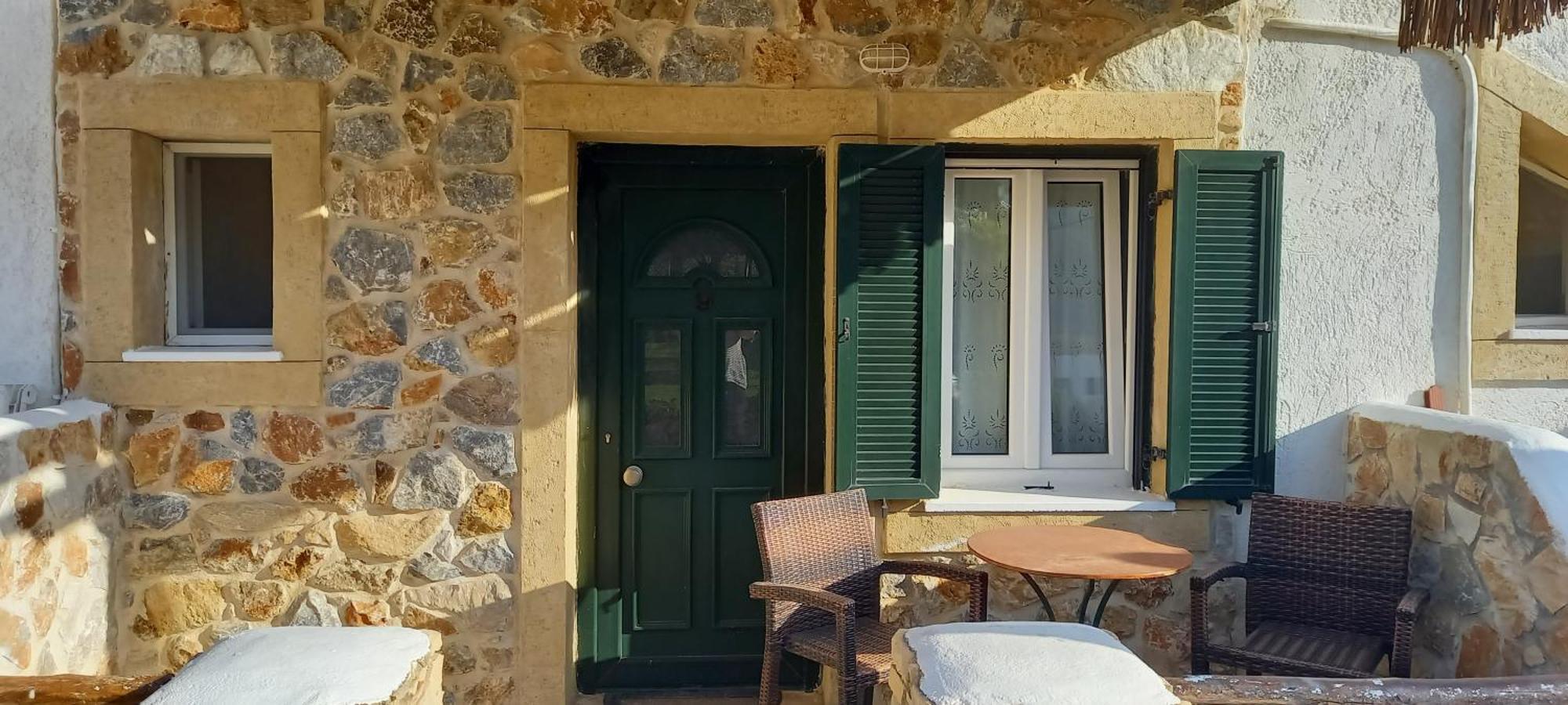 Atlazia Suites Alinda  Bagian luar foto
